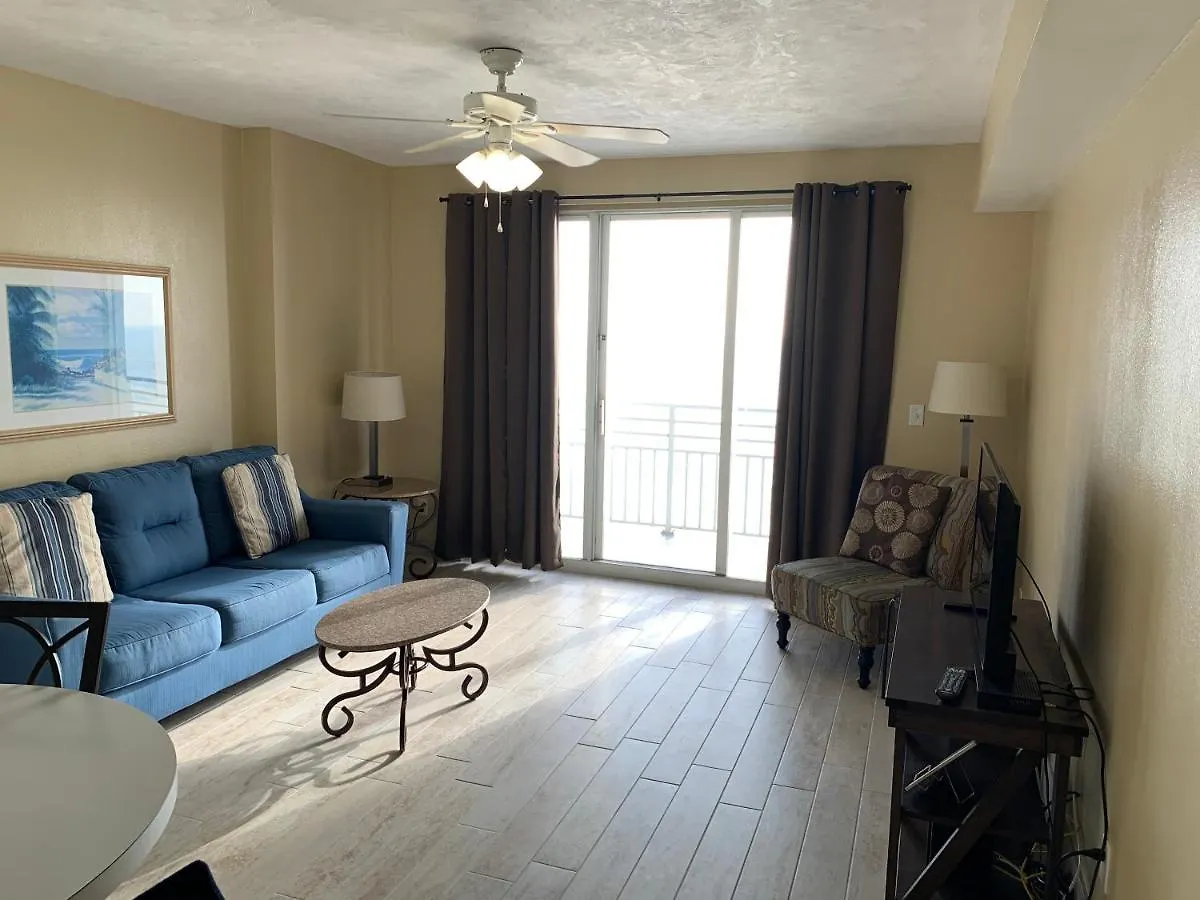 Ocean Walk Resort - Picturesque Ocean Front View 代托纳海滩