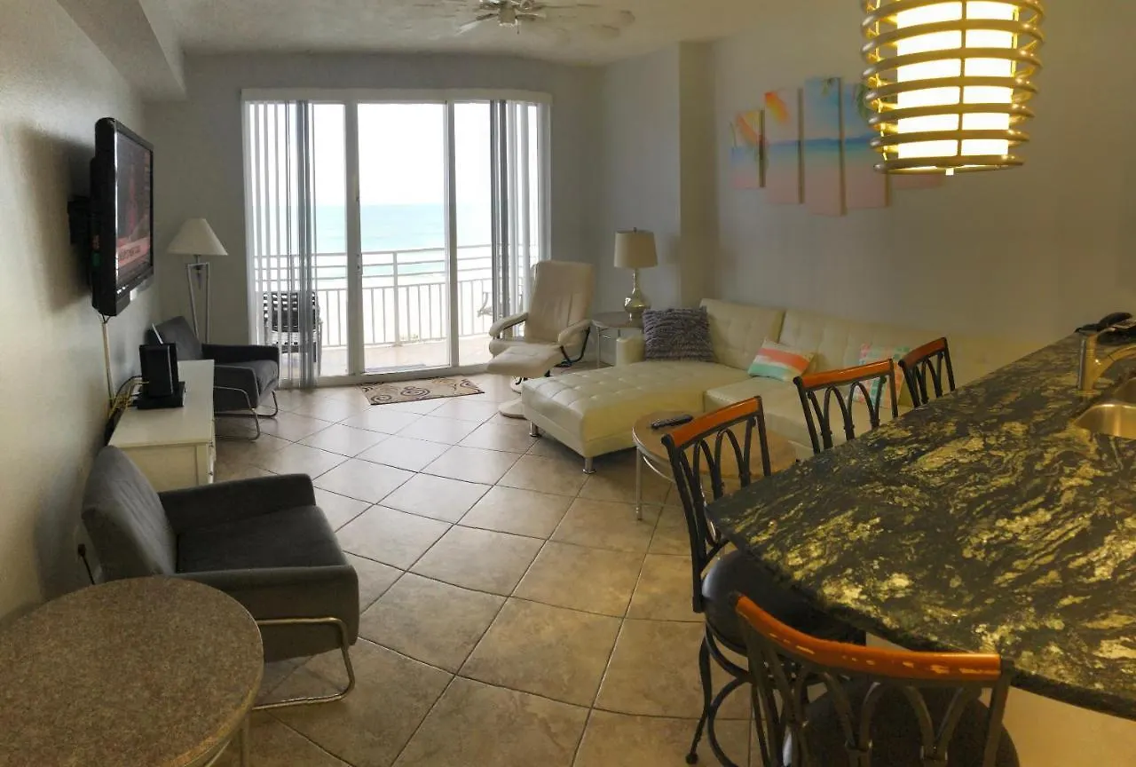 Ocean Walk Resort - Picturesque Ocean Front View 代托纳海滩